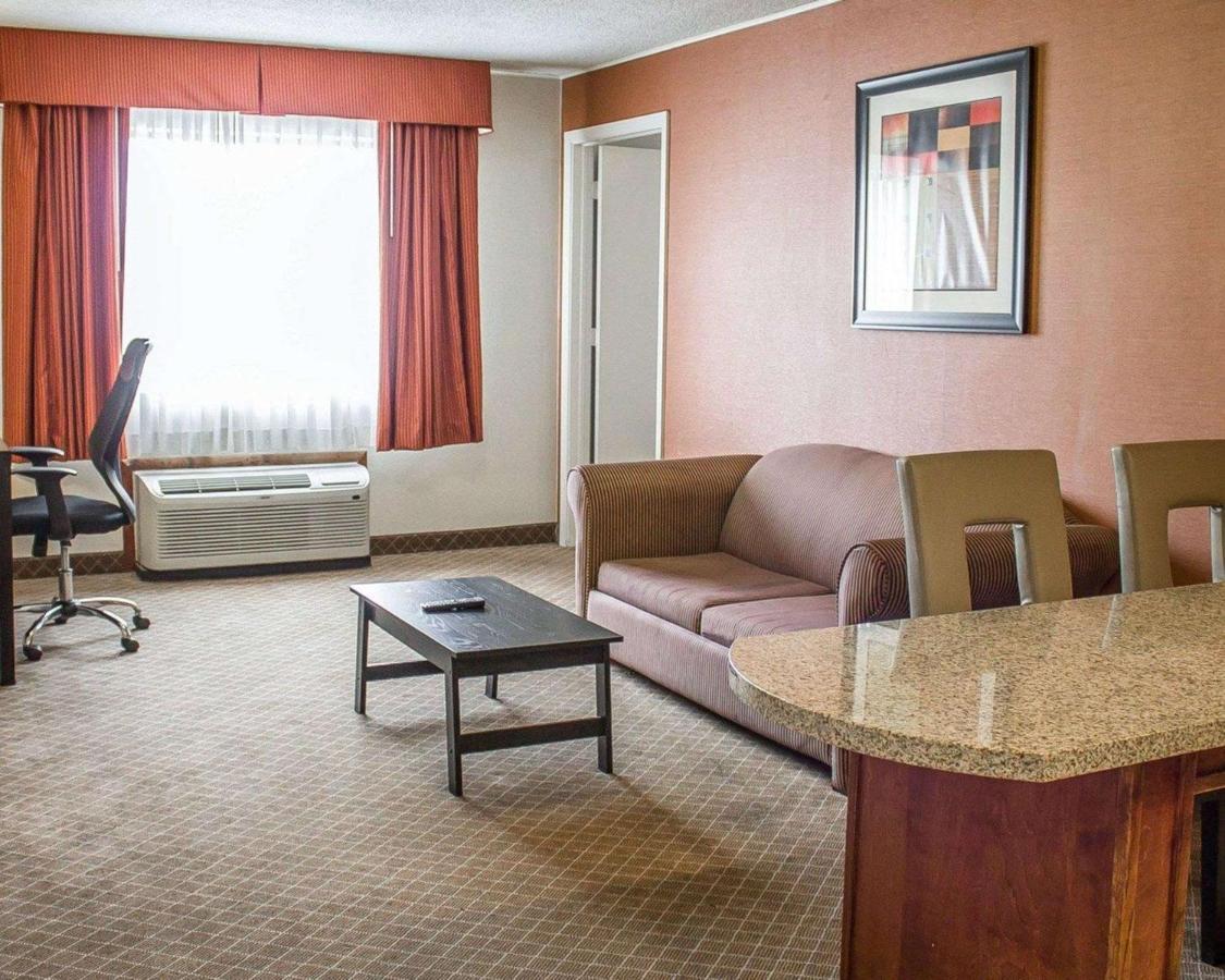 Norwood Inn & Suites Columbus Luaran gambar